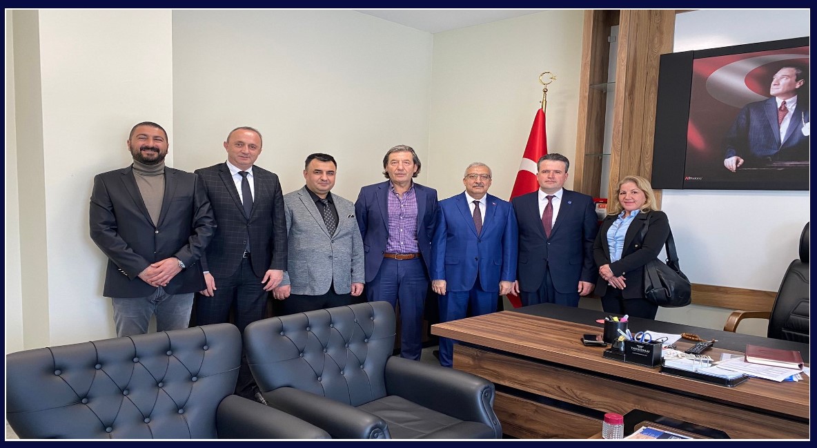 Bursa Gümrük Muhafaza Kaçakçılık ve İstihbarat Müdürü Sayın Resul ÇEVİK'i makamında ziyaret ettik...